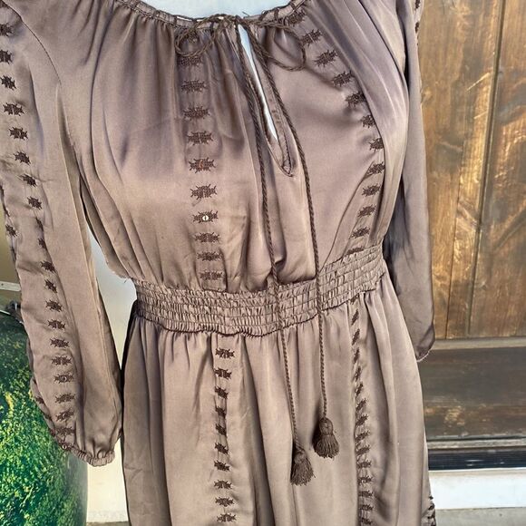 Forever 21 embellished gypsy style dress size medium - Picture 7 of 12